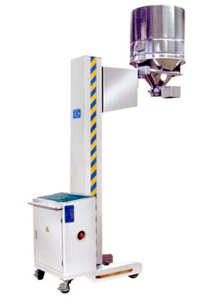 液壓伸縮提升加料機(jī)