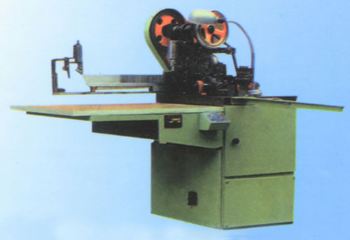 RW系列自動封箱釘機