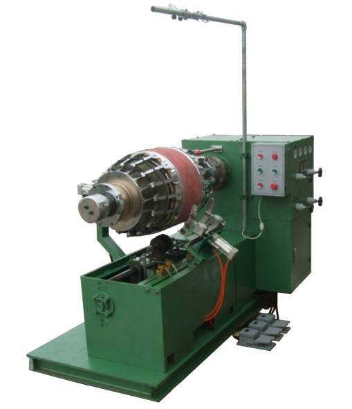 摩托車外胎彈簧自動(dòng)翻包成型機(jī)