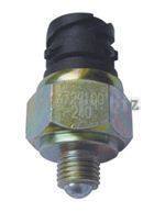 倒車燈開關(guān)