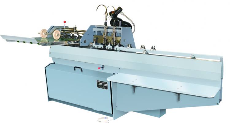 半自動騎馬訂書機