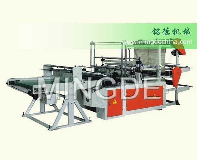 熱封冷切制袋機四道