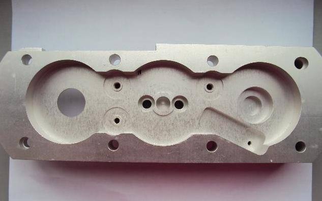 供應塑料模具加工制造