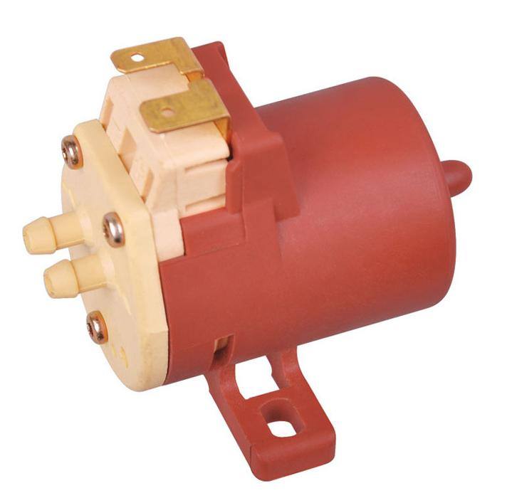 供應(yīng)東風(fēng)標(biāo)致405汽車噴水電機(jī)