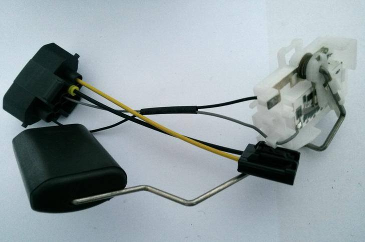 現代-伊蘭特汽車浮子