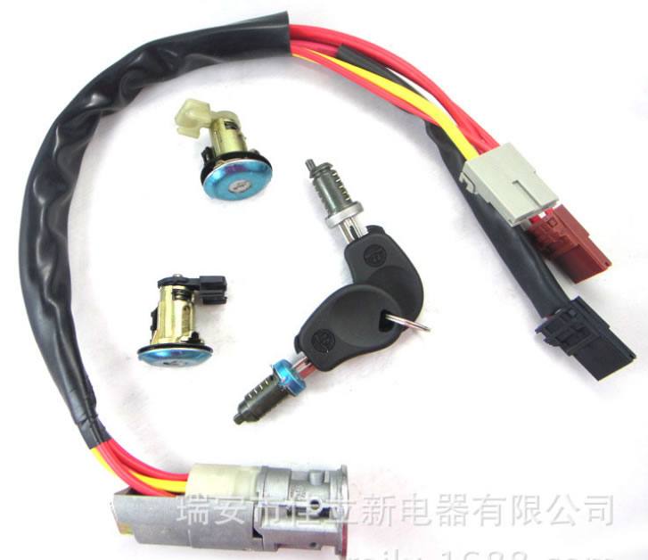 東風(fēng)雪鐵龍愛麗舍R33全車鎖 汽車鎖 點(diǎn)火開關(guān)直銷