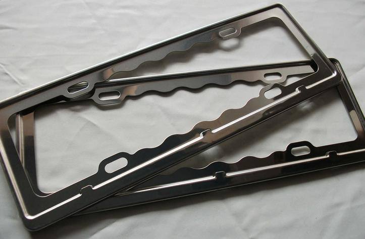 新交規加厚1.0不銹鋼包邊車牌架 