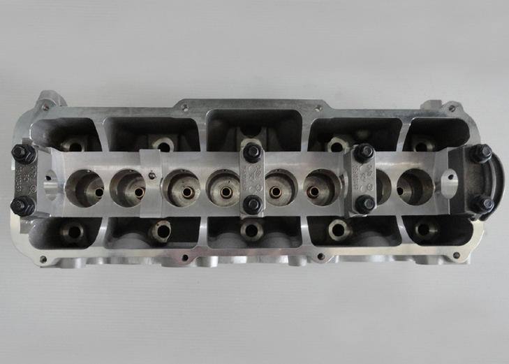 大眾桑塔納 普桑1.8L缸蓋 汽車發動機用汽缸蓋