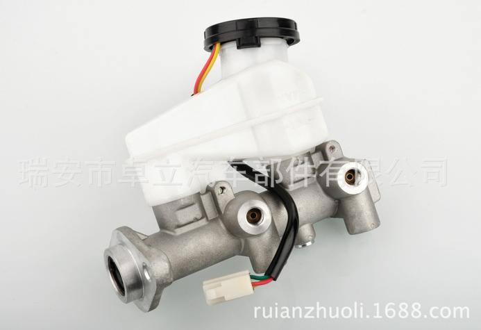 供應(yīng)鈴木汽車制動(dòng)總泵/剎車總泵 51100-84310