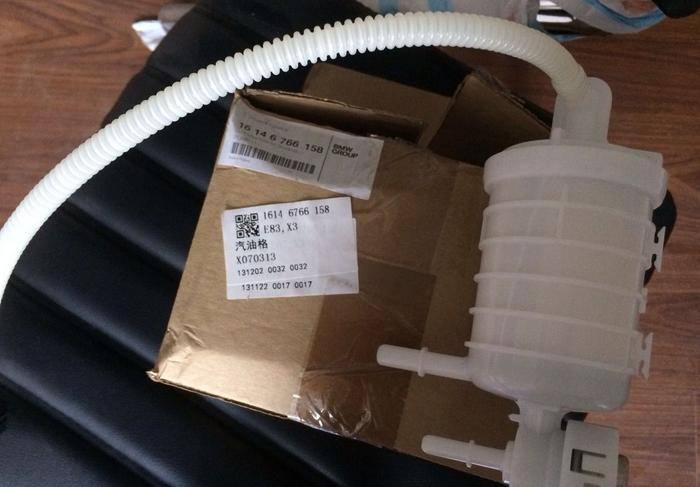 供應(yīng)寶馬汽油濾清器16146766158