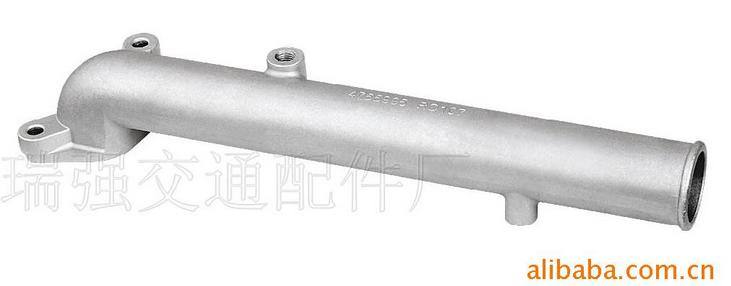 供應汽車發動機節溫器水管