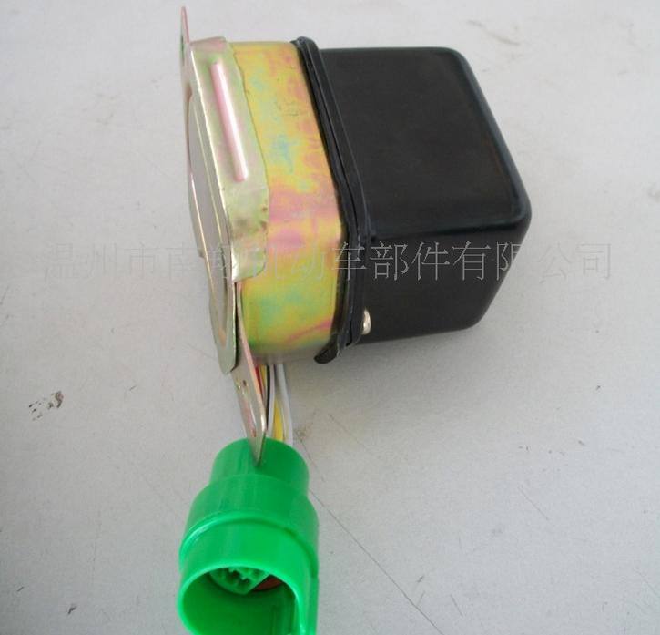 機械式電壓調節器、 繼電器 、 閃光器