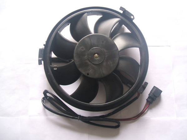 帕薩特B5（2.0）散熱器風(fēng)扇QS.QF1201C