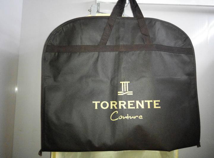 廠家供應(yīng)無(wú)紡布拉鏈袋 無(wú)紡布手提袋