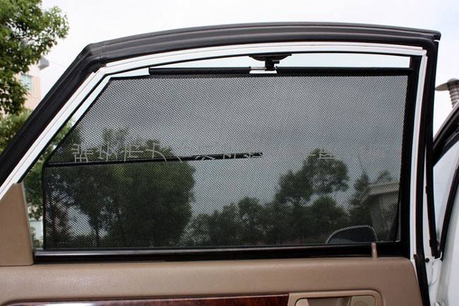 轎車防紫外側窗遮陽簾