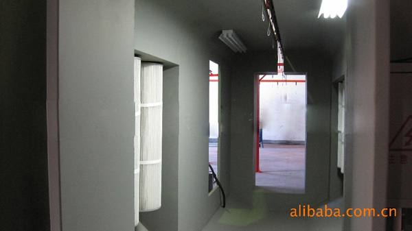 無塵噴房內(nèi)景