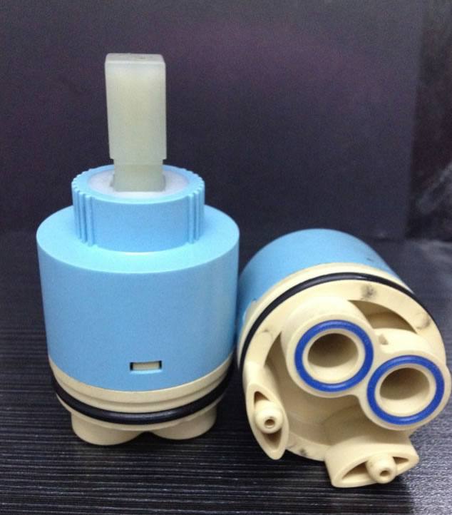 專業(yè)批發(fā)T40高腳空轉(zhuǎn)精密陶瓷閥芯塑料閥芯，優(yōu)質(zhì)閥芯