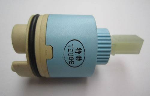 專(zhuān)業(yè)生產(chǎn)供應(yīng) 40高角陶瓷閥芯 “特赫” 閥芯批發(fā)