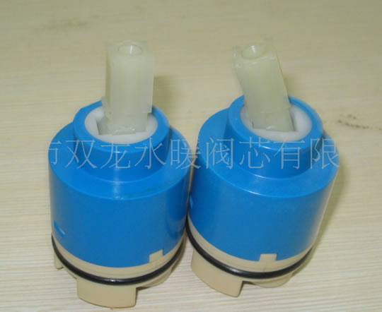 供應(yīng)40(高腳） 空轉(zhuǎn)精密陶瓷閥芯