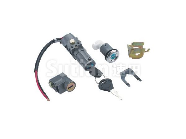 ST609加長(zhǎng)千鶴三鎖 電動(dòng)車(chē)鎖具 電動(dòng)車(chē)套鎖