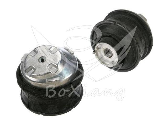 202 240 14 17發(fā)動(dòng)機(jī)支架膠墊