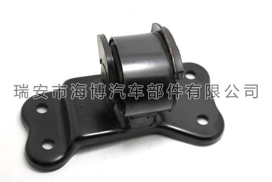 發(fā)動機左支架 1001410