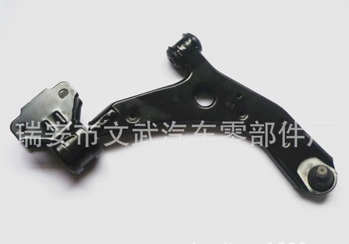 馬自達(dá)3下擺臂/控制臂BBM2-34-300 RH BBM2-34-350 LH （10款