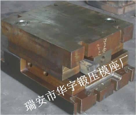 摩擦壓力機模座