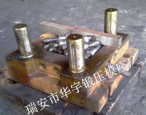 T300摩擦壓力機3柱模座