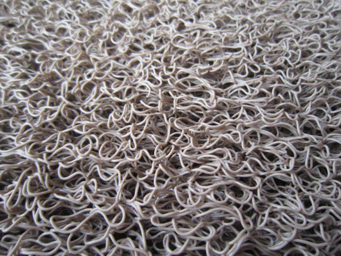 米色噴絲腳墊卷材