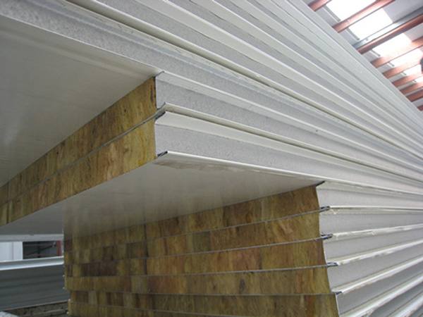 巖棉彩鋼復合板4