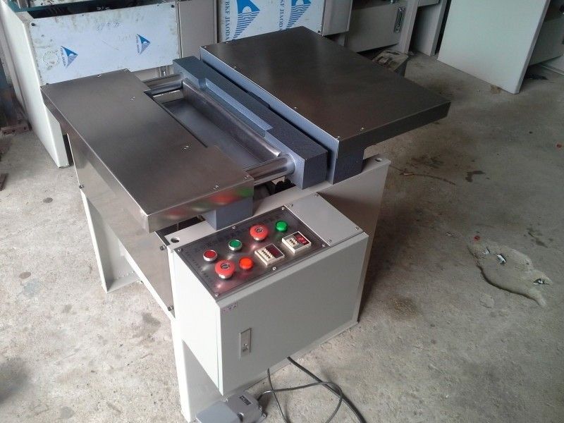 液壓紙張梳理機，書頁整理機