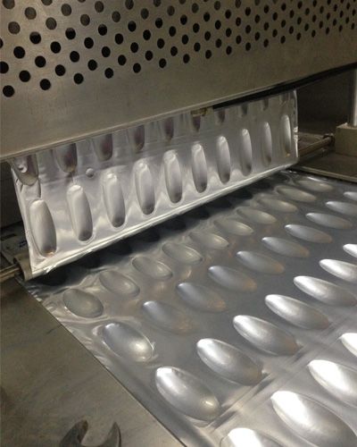 鋁膜上下膜雙拉拉伸膜包裝機