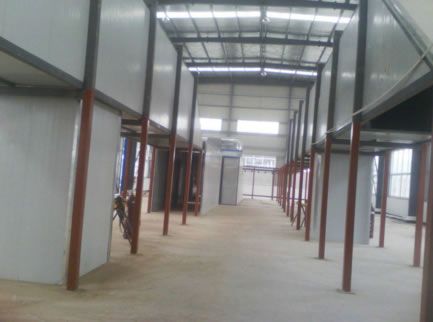 鏈條式噴漆線-安裝施工一角