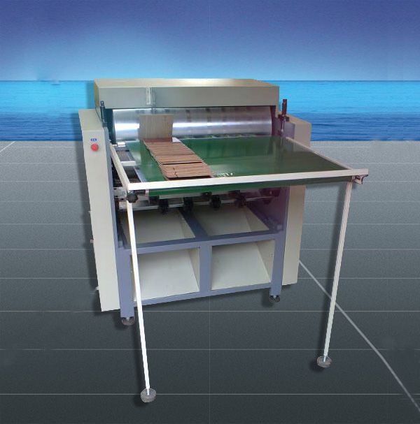 DLY一1000/1308型轉(zhuǎn)筒式紙板鉤槽機(jī)(自動(dòng)送紙板)