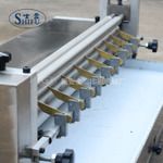 禮盒禮品紙張上膠機，調速兩用過膠機，白膠黃膠裱膠機