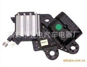 起亞現(xiàn)代桑塔納汽車電子調(diào)節(jié)器發(fā)動機(jī)調(diào)節(jié)器電子閃光器