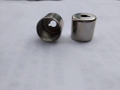 供應(yīng)各種規(guī)格拉伸沖壓件管子空心管鎖套標(biāo)準(zhǔn)件五金配件緊固件