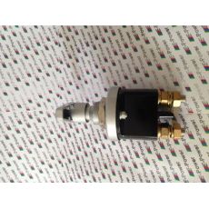 汽車電源總開關，電瓶開關，依維柯，工程機械開關，船用開關