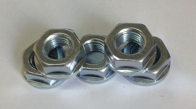 六角法蘭面螺母，M18x1.5，對邊27，厚度18，發(fā)電機，起動機配套