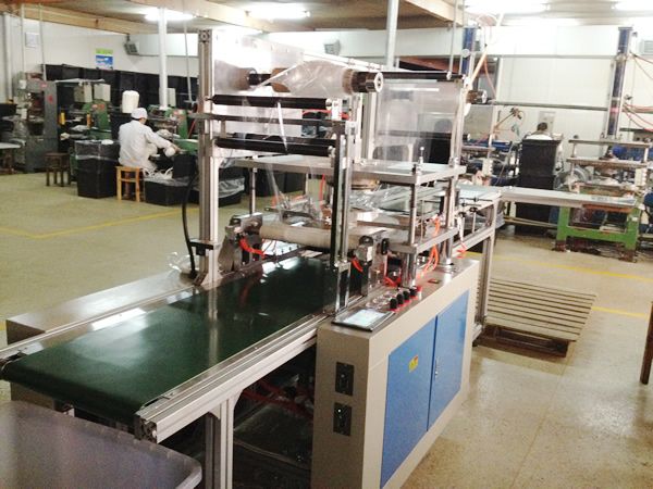 無角熱收縮膜包裝機