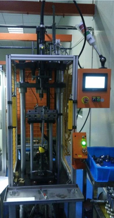 復原螺母扭鉚機