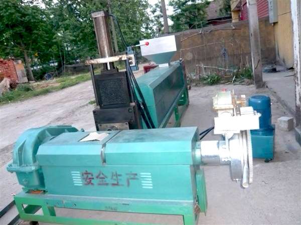 拉絲母料造粒機