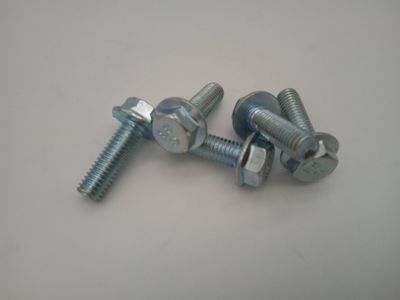 六角法蘭面螺栓 GB/T5787 Q184