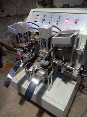 雞眼機，打扣機，氣動雞眼機，四頭雞眼機打扣機