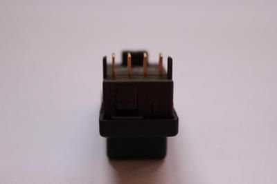 汽車大燈開關(guān)