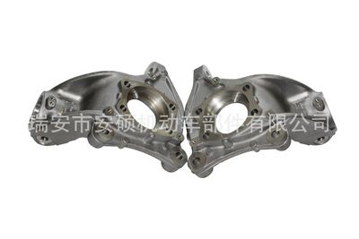 邁騰前鋁轉(zhuǎn)向節(jié)/前羊角 大眾 左右