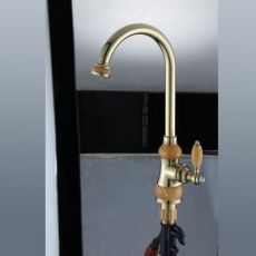 304不銹鋼廚房水龍頭 冷熱旋轉水槽洗菜盆 不銹鋼水龍頭