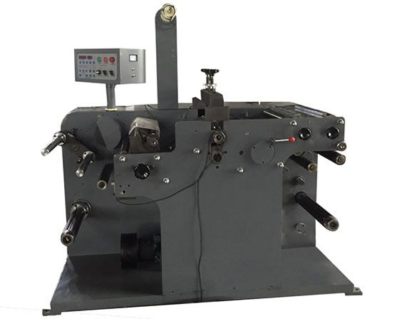 XT-320型圓壓圓分切機(jī)