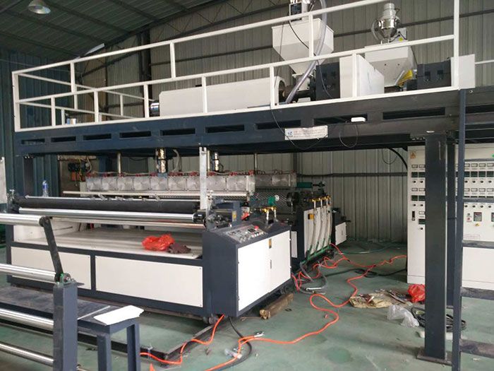 LS1600PE復(fù)合聚乙烯氣泡膜機